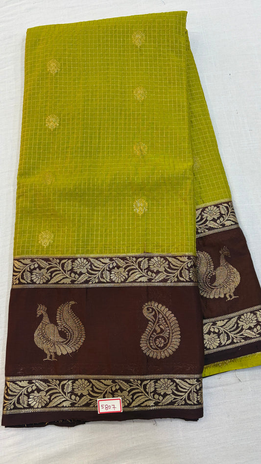 Mysore Crepe Gap Border Saree