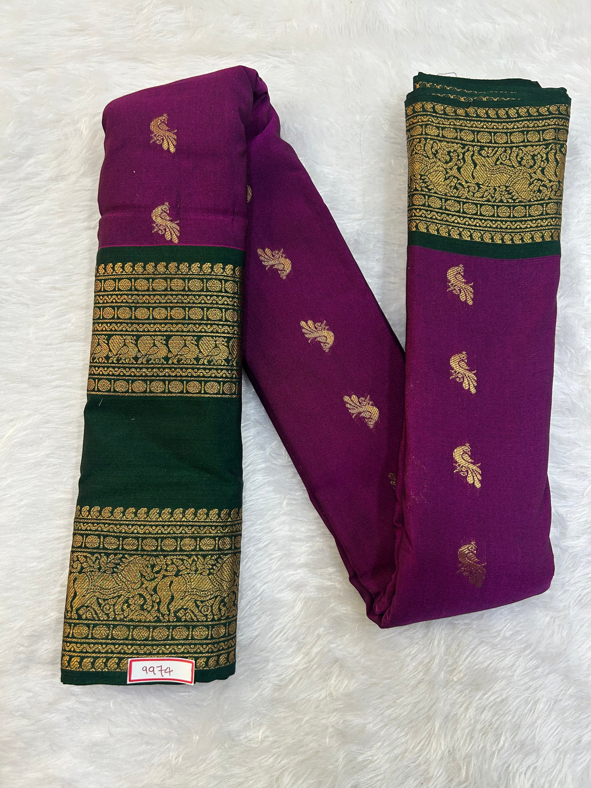 Semi Gadwal Sico Small Border Saree