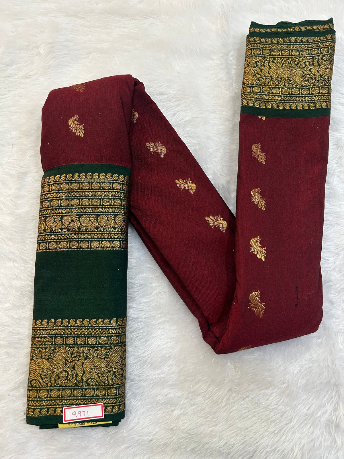 Semi Gadwal Sico Small Border Saree