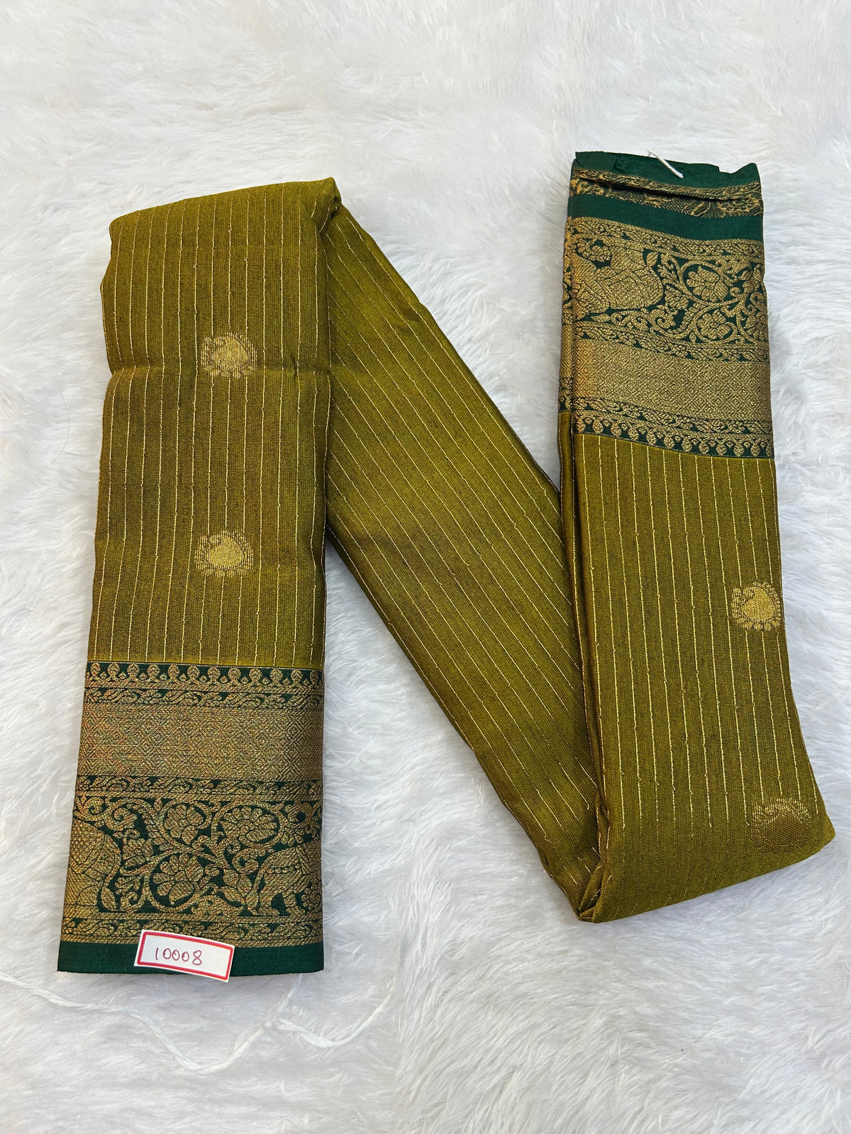 Semi Gadwal Sico Small Border Saree