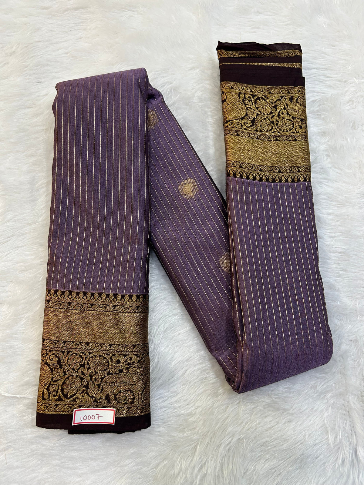 Semi Gadwal Sico Small Border Saree