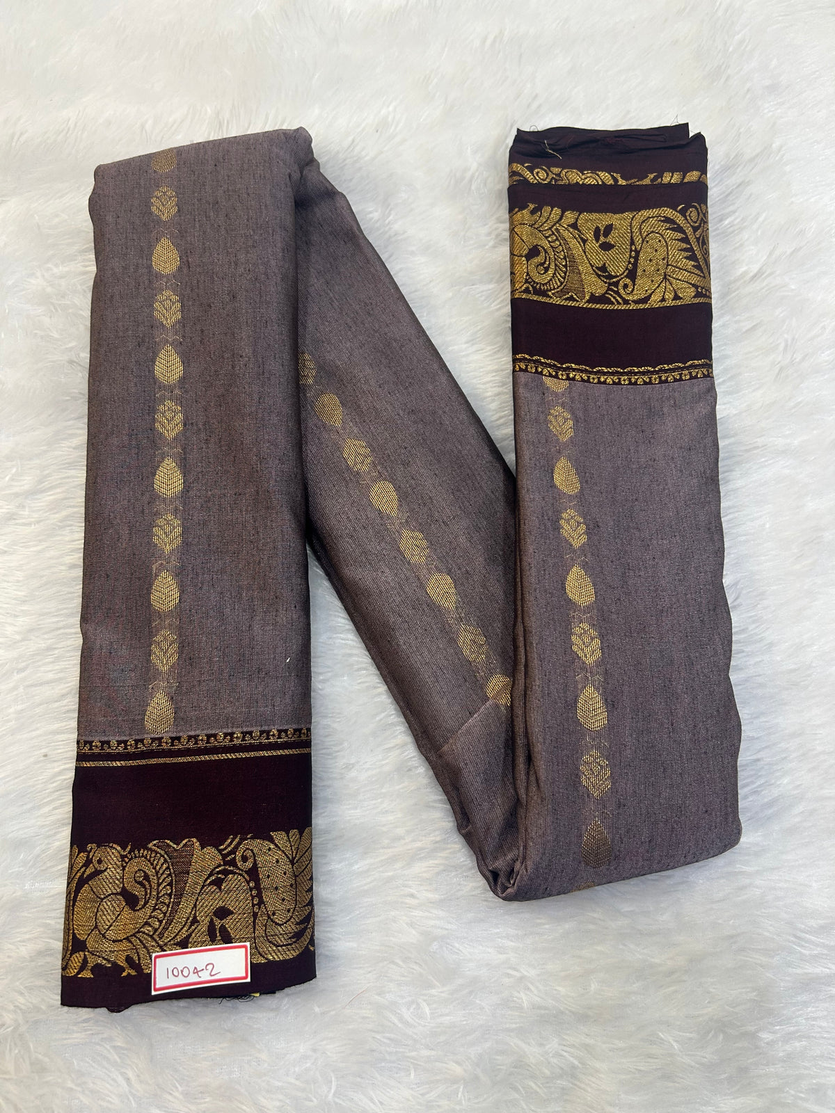 Semi Gadwal Sico Small Border Saree