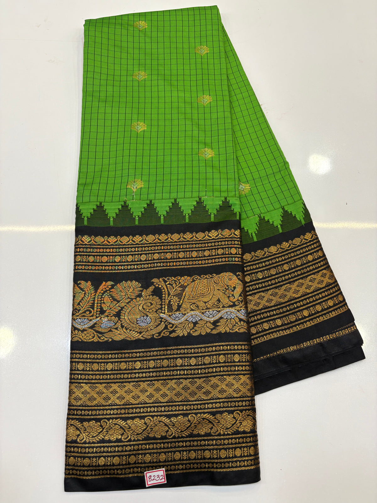 Semi Gadwal Checks Sarees