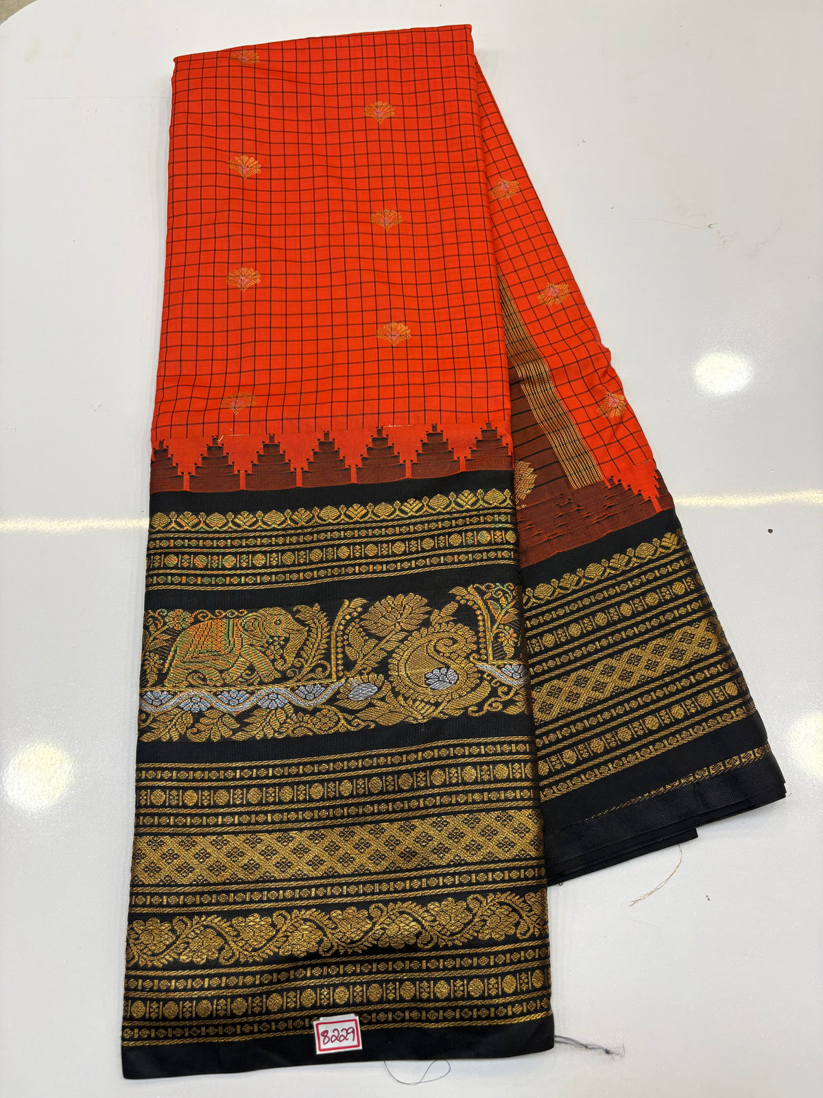 Semi Gadwal Checks Sarees