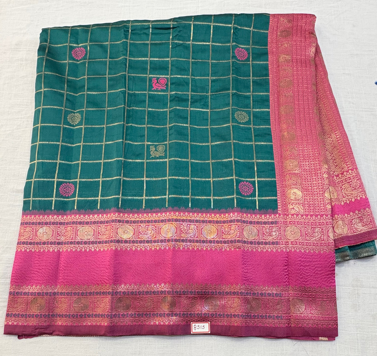 Kashika Pattu - Vintage Checks Design Saree