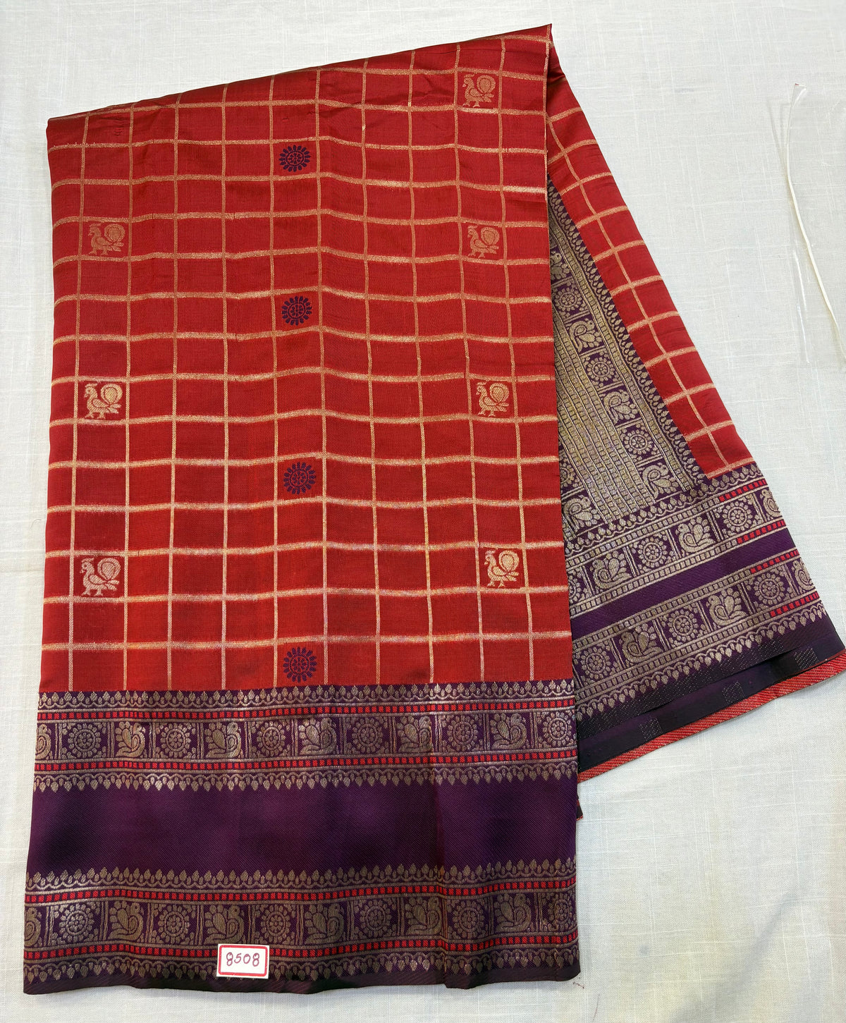Kashika Pattu - Vintage Checks Design Saree