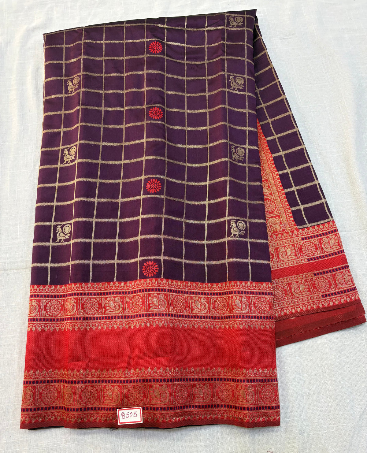 Kashika Pattu - Vintage Checks Design Saree