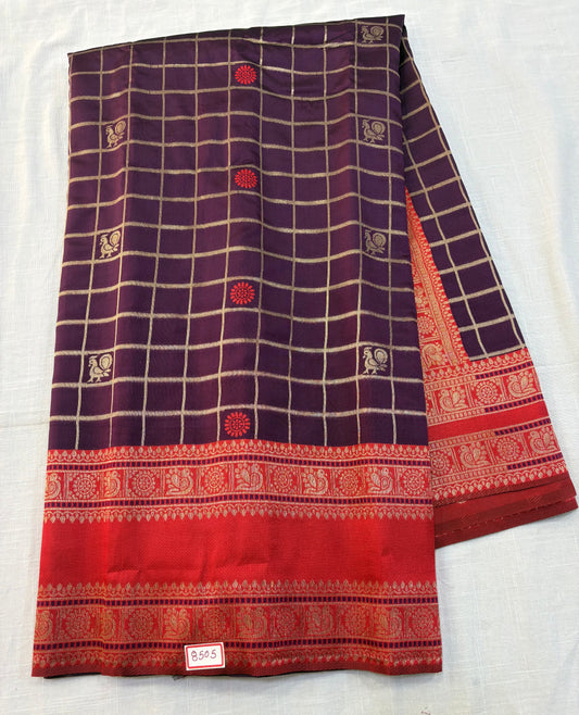 Kashika Pattu - Vintage Checks Design Saree