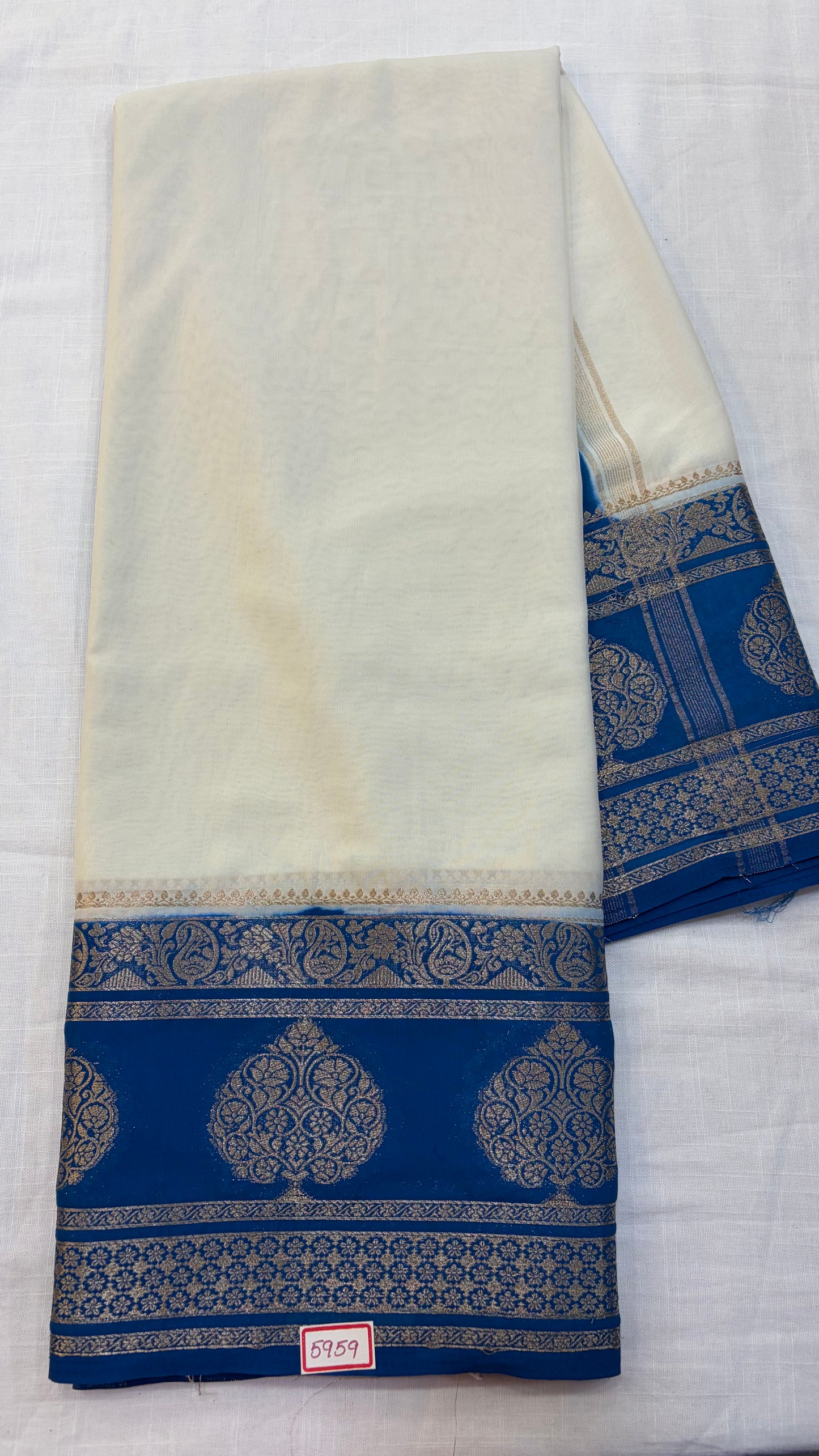 Mysore Crepe Gap borders