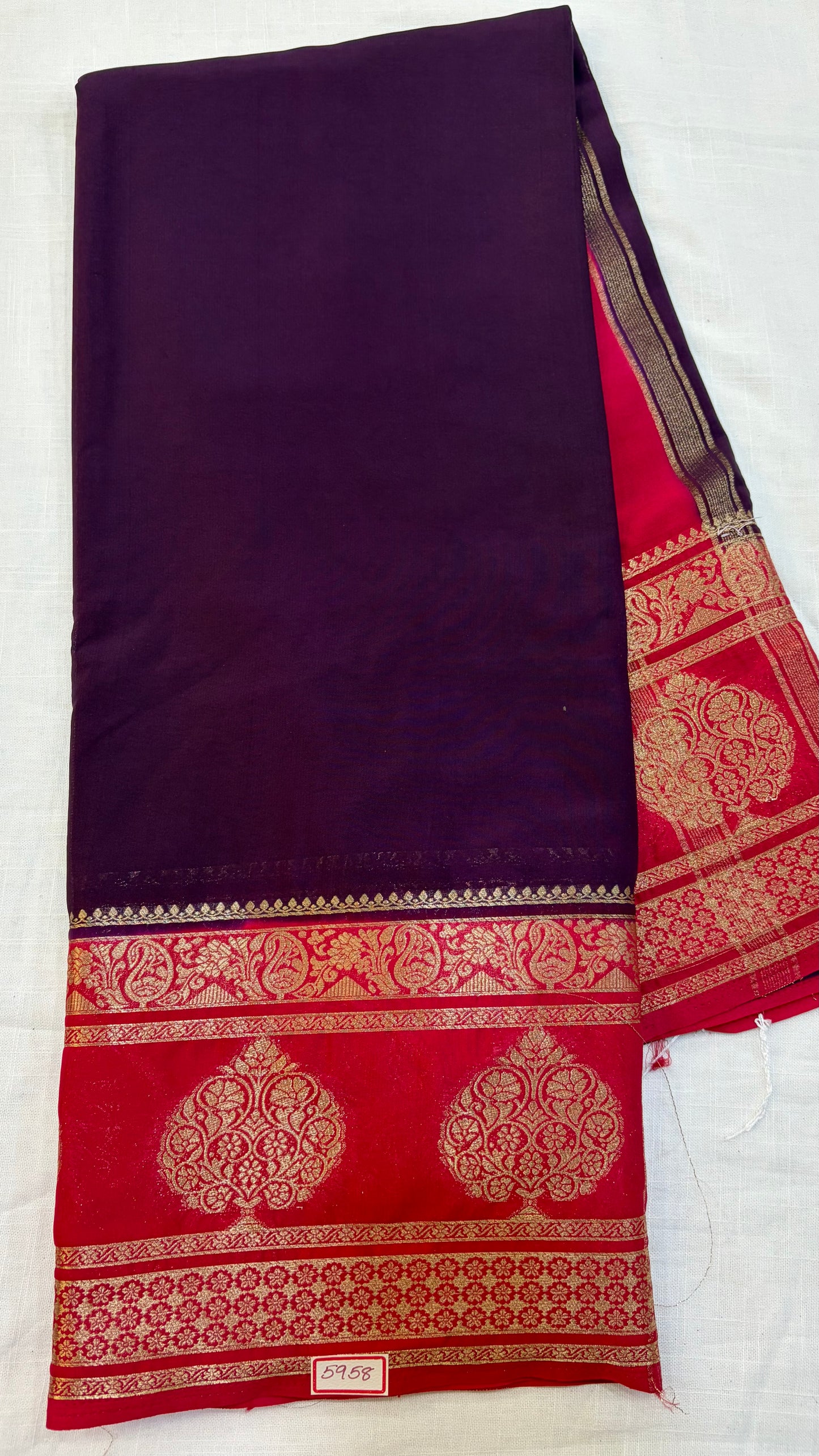 Mysore Crepe Gap borders