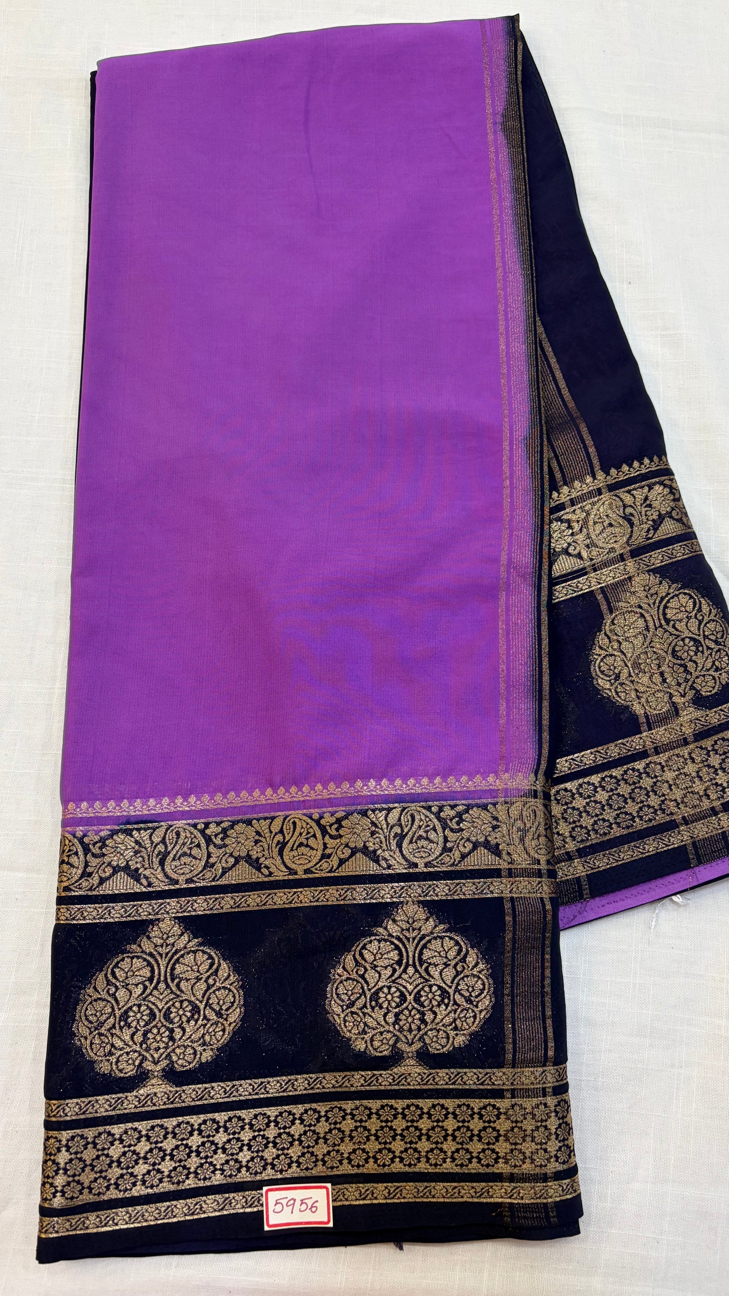 Mysore Crepe Gap borders