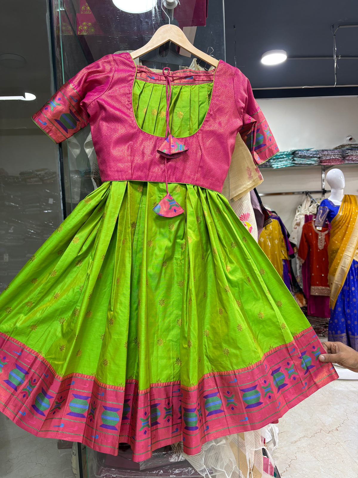 Lehenga Stitched