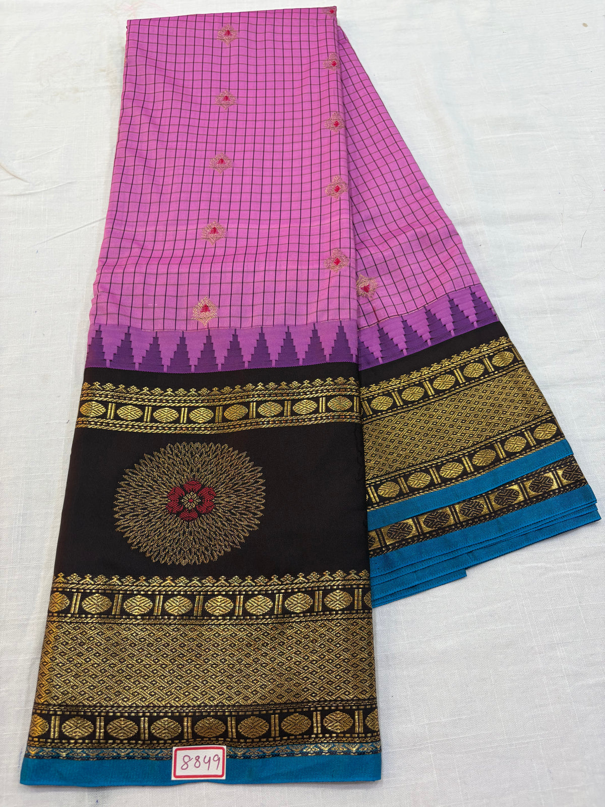 Semi Gadwal Gap Border Saree