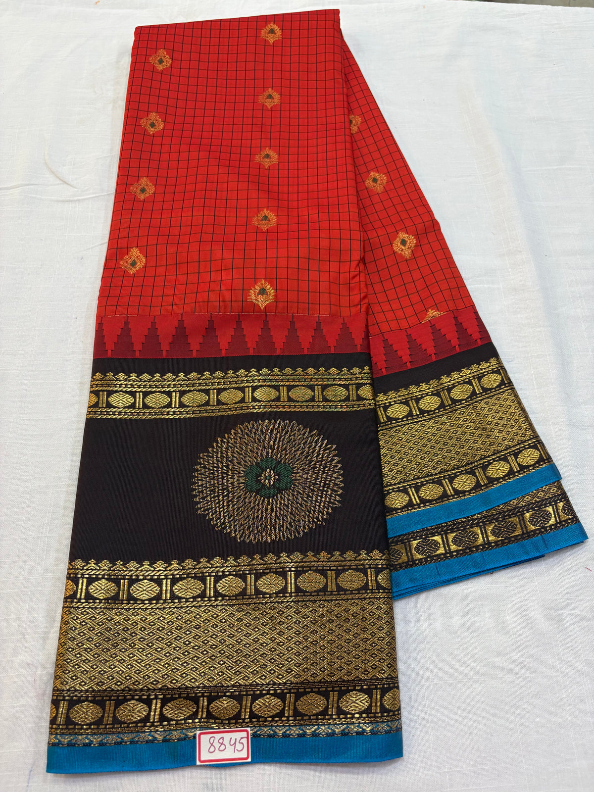 Semi Gadwal Gap Border Saree