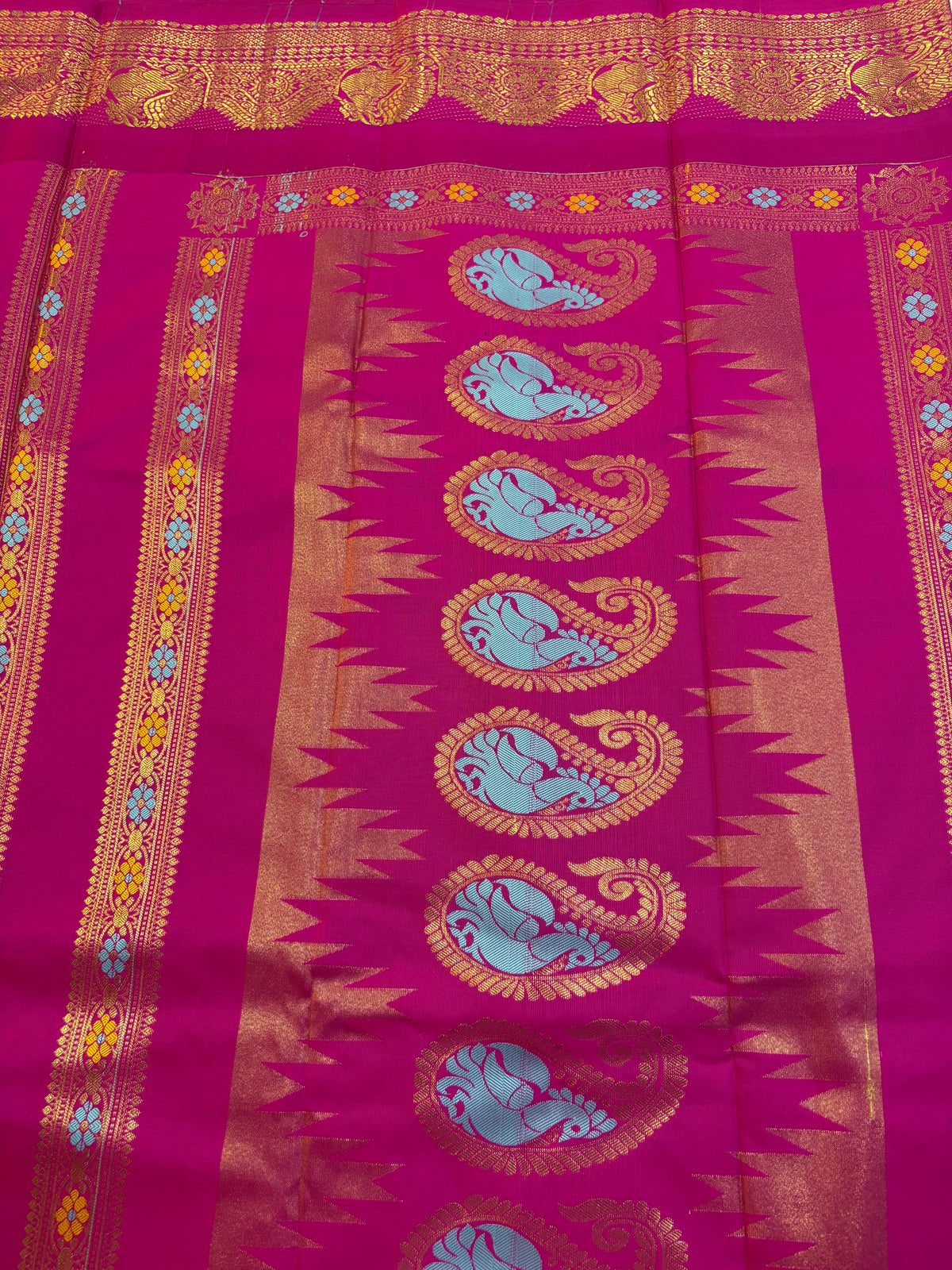 Semi Gadwal Silk Small Border Saree
