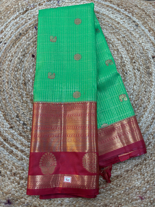 Semi Kanchi pattu Kuttu border sarees