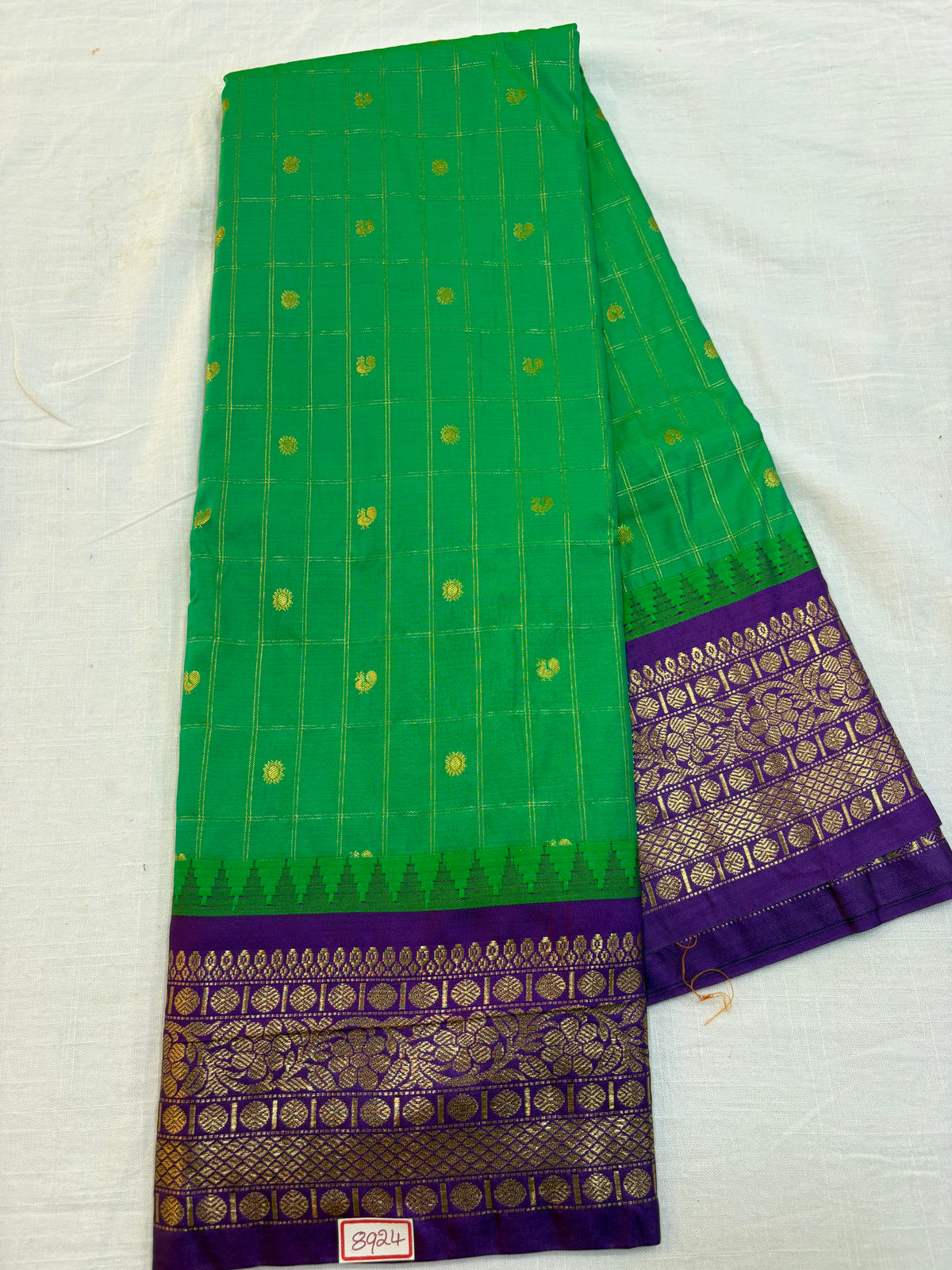 Semi Gadwal Small Border Checks Saree