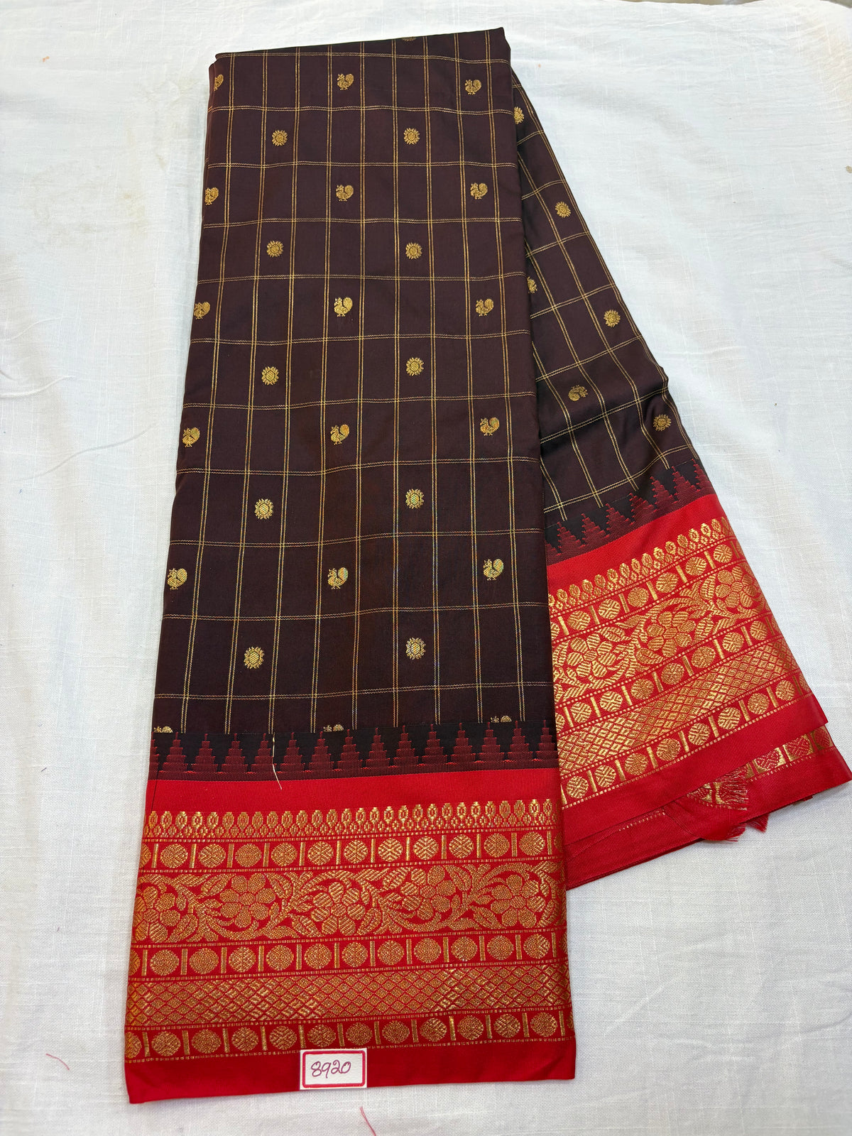 Semi Gadwal Small Border Checks Saree