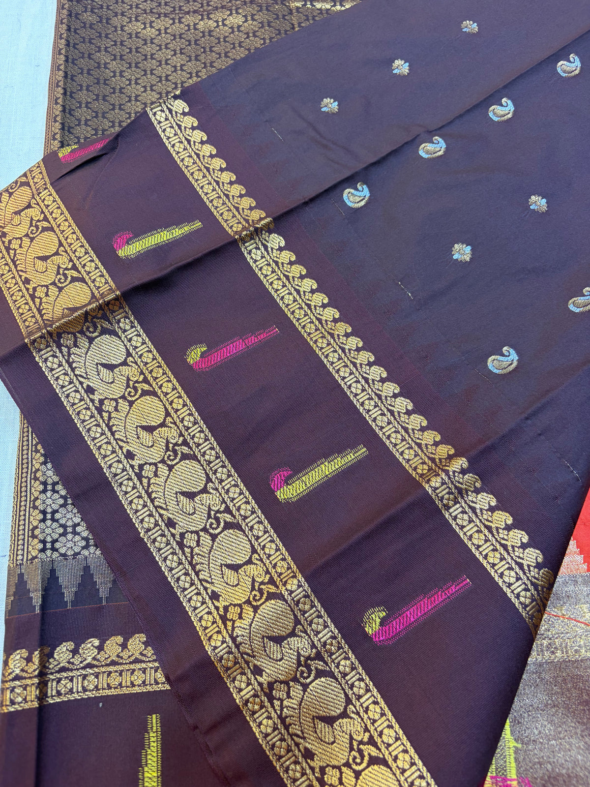 Semi Gadwal paithani tissue saree