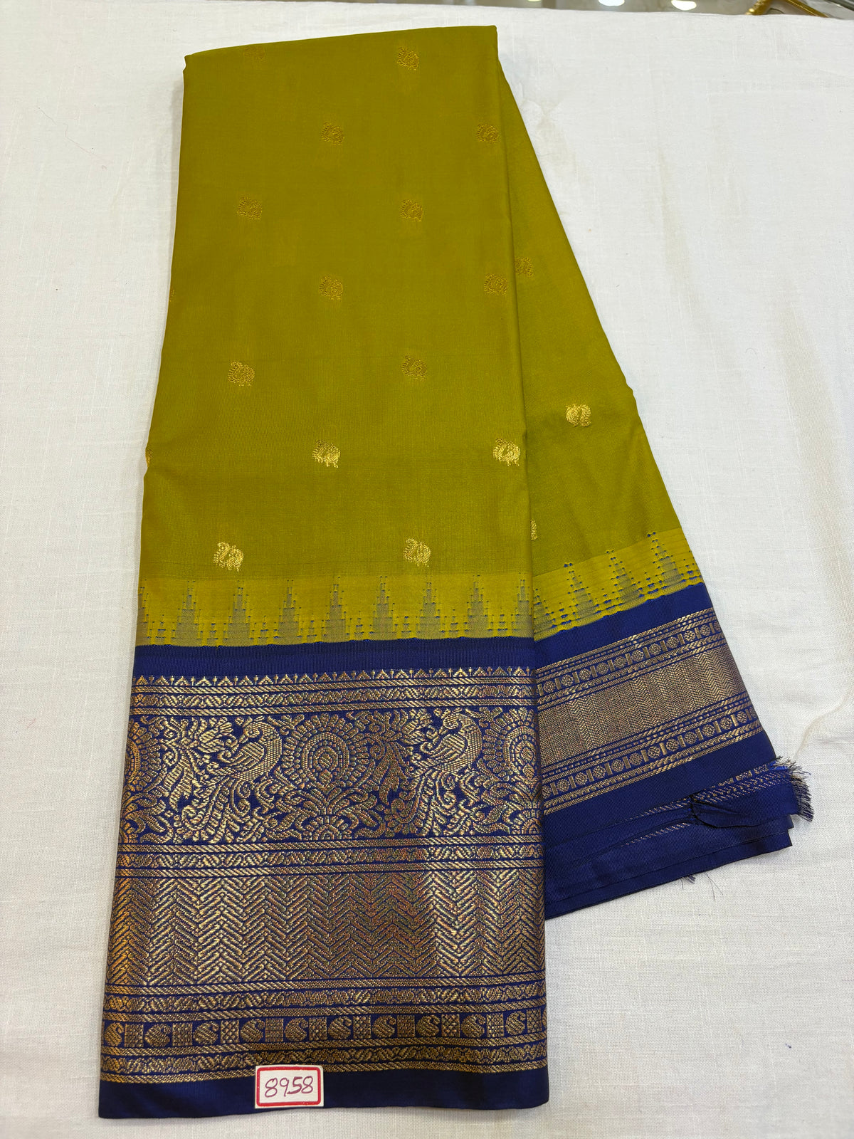 Semi Gadwal Silk Big Border Saree