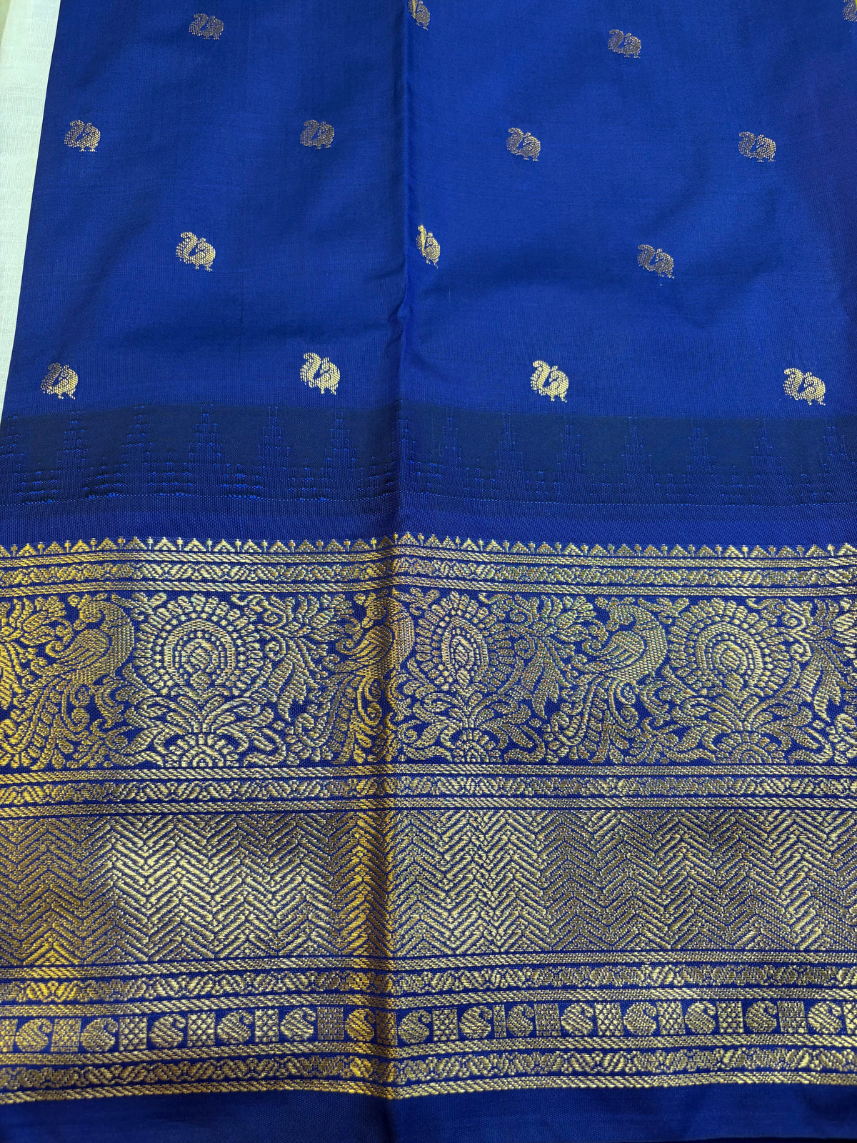 Semi Gadwal Silk Big Border Saree