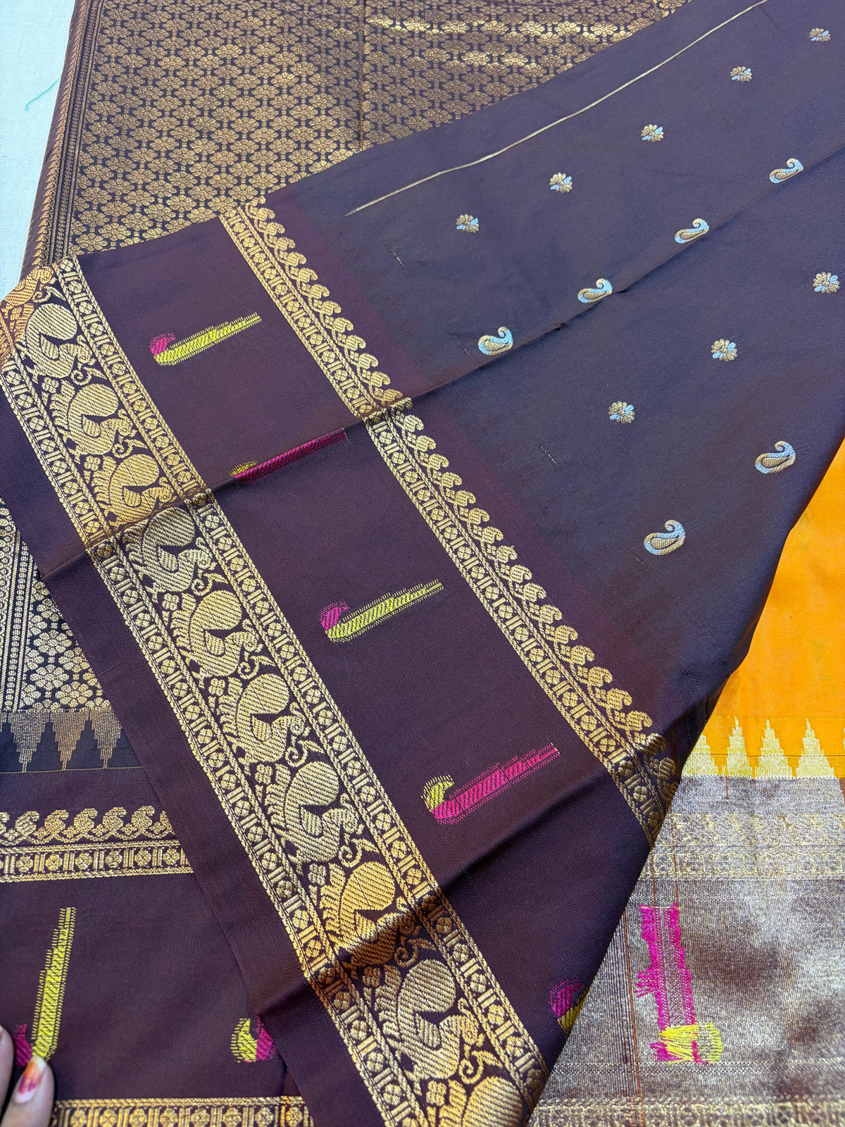 Semi Gadwal paithani tissue saree
