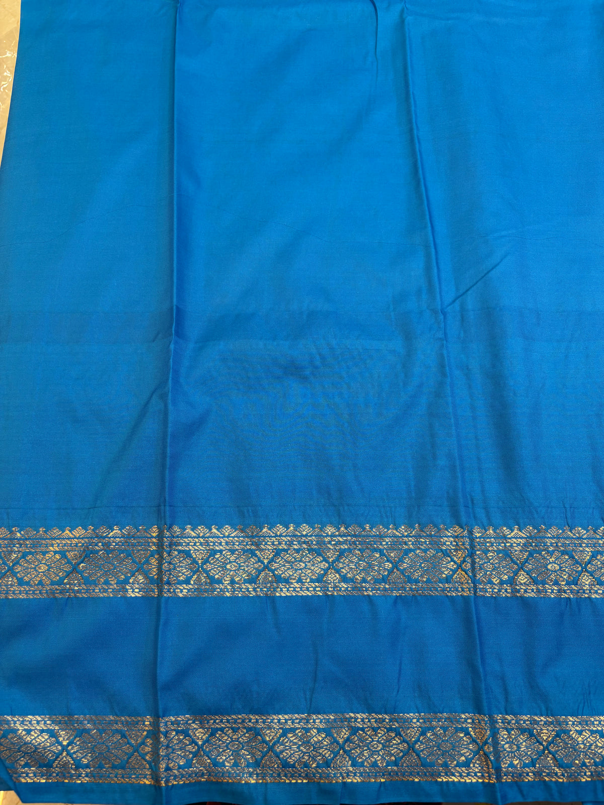 Semi Gadwal Vintage Checks Saree