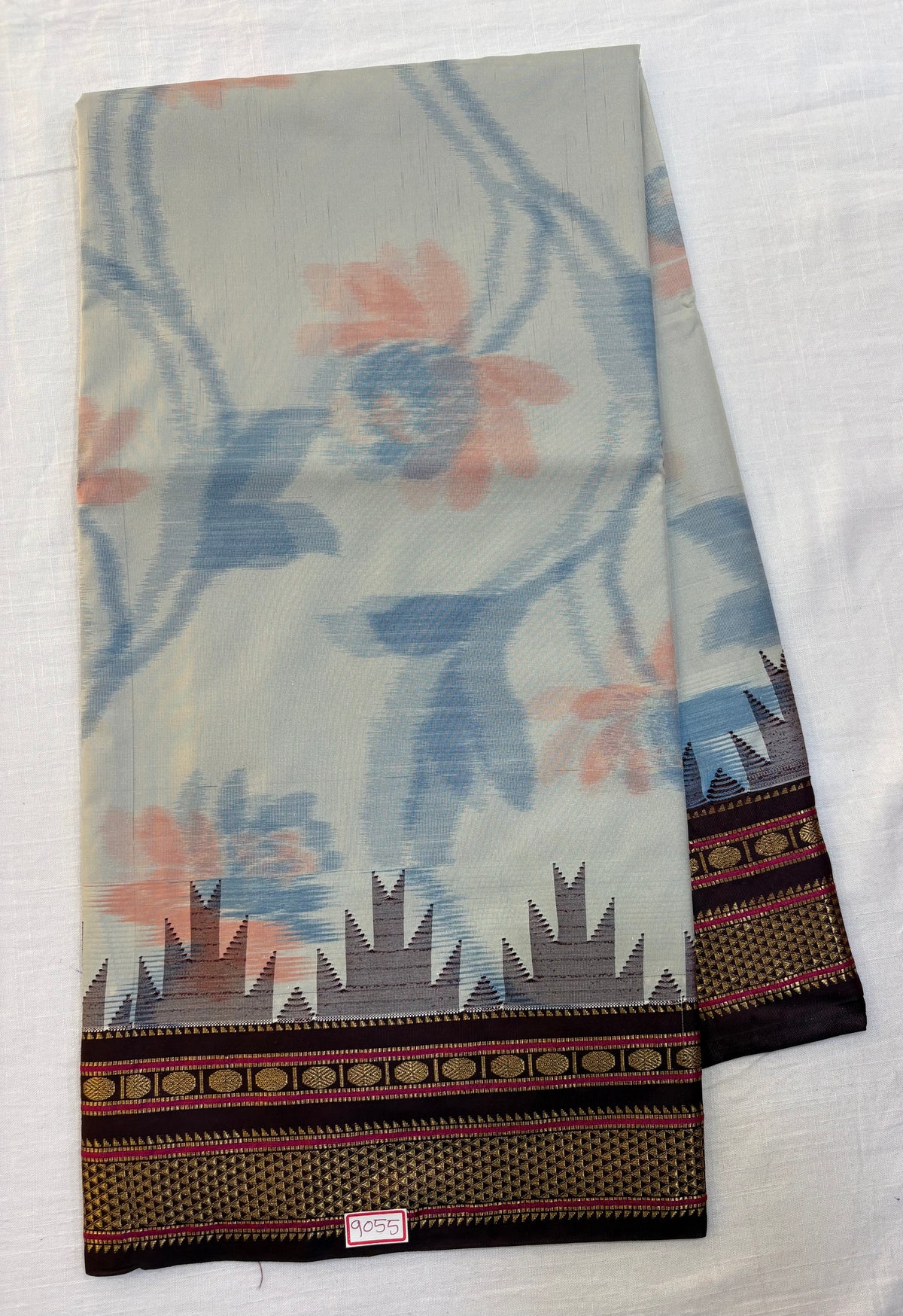 Ikkat Weavng Semi Narayanpet Silk Sarees