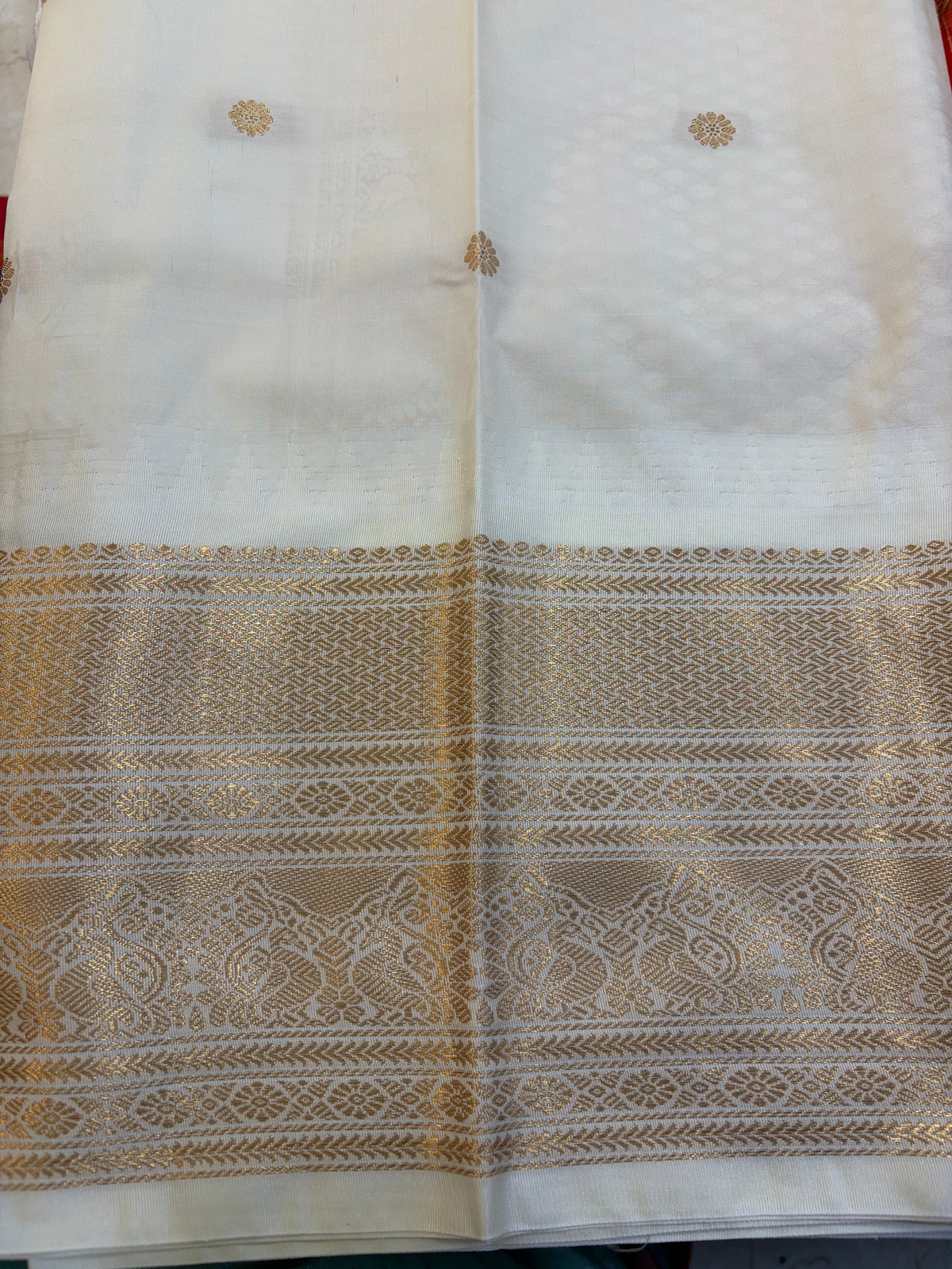 Vintage Semi Gadwal Silk White Borders