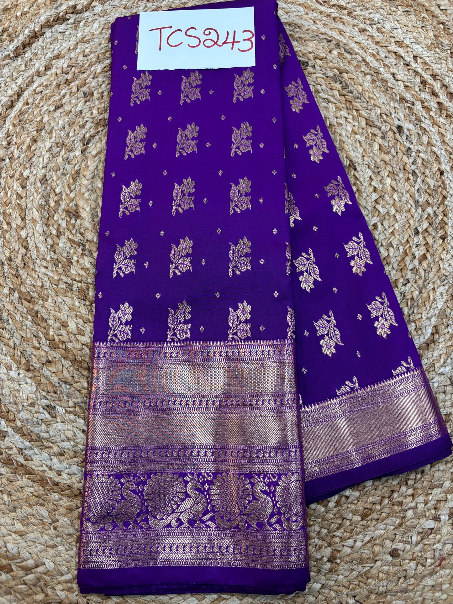 Semi Kanchi Butta Sarees