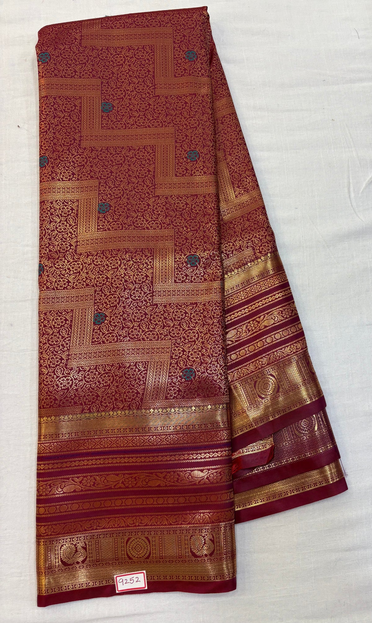 Semi Kanchi Pattu Saree - Pencil Work