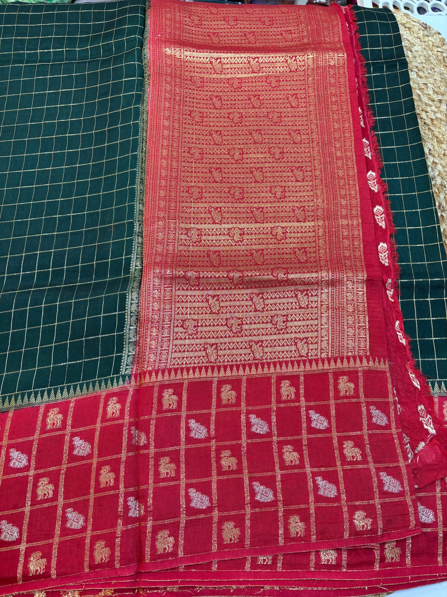 Russian Crepe saree