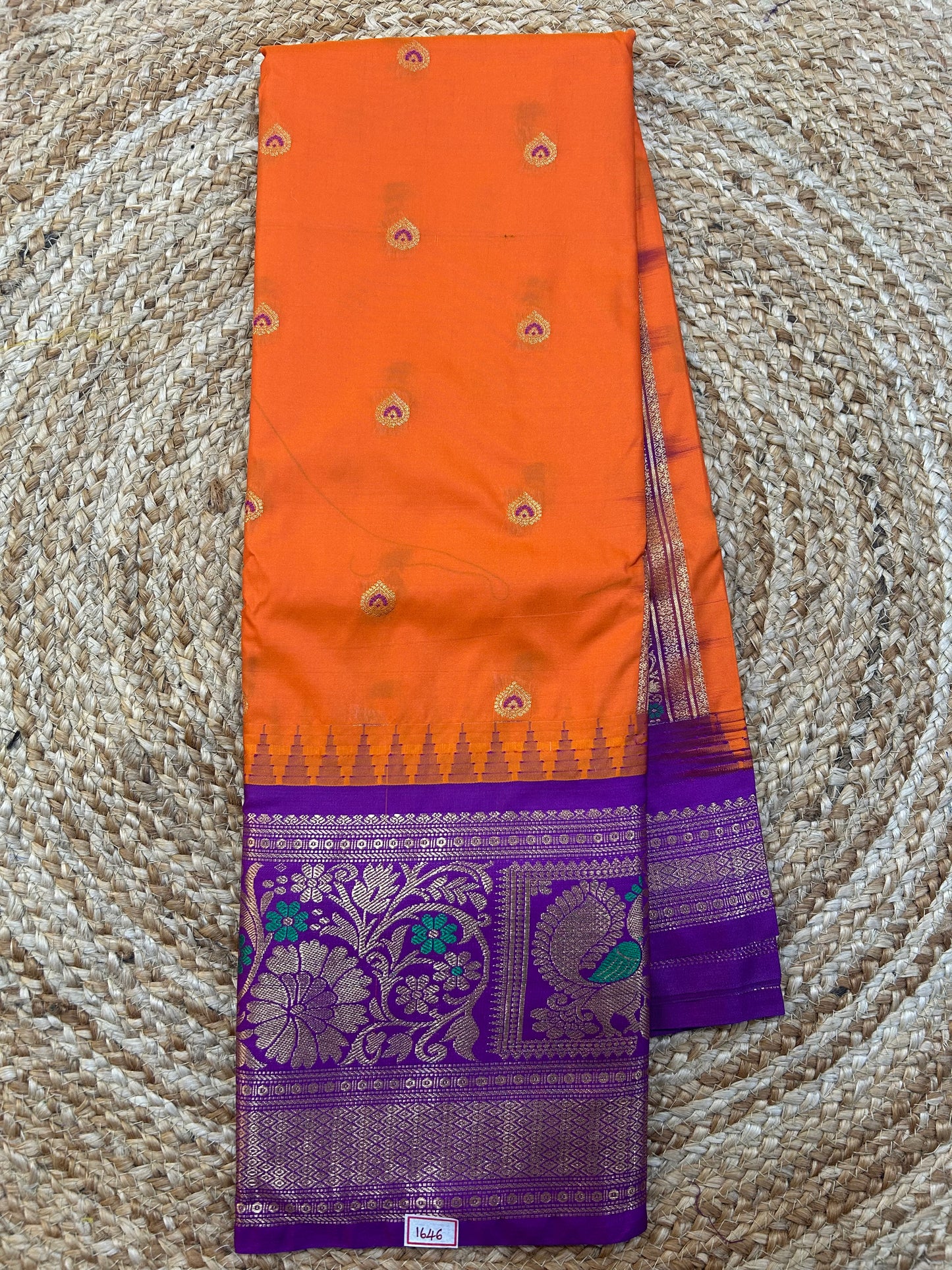 Semi Gadwal Checks Saree