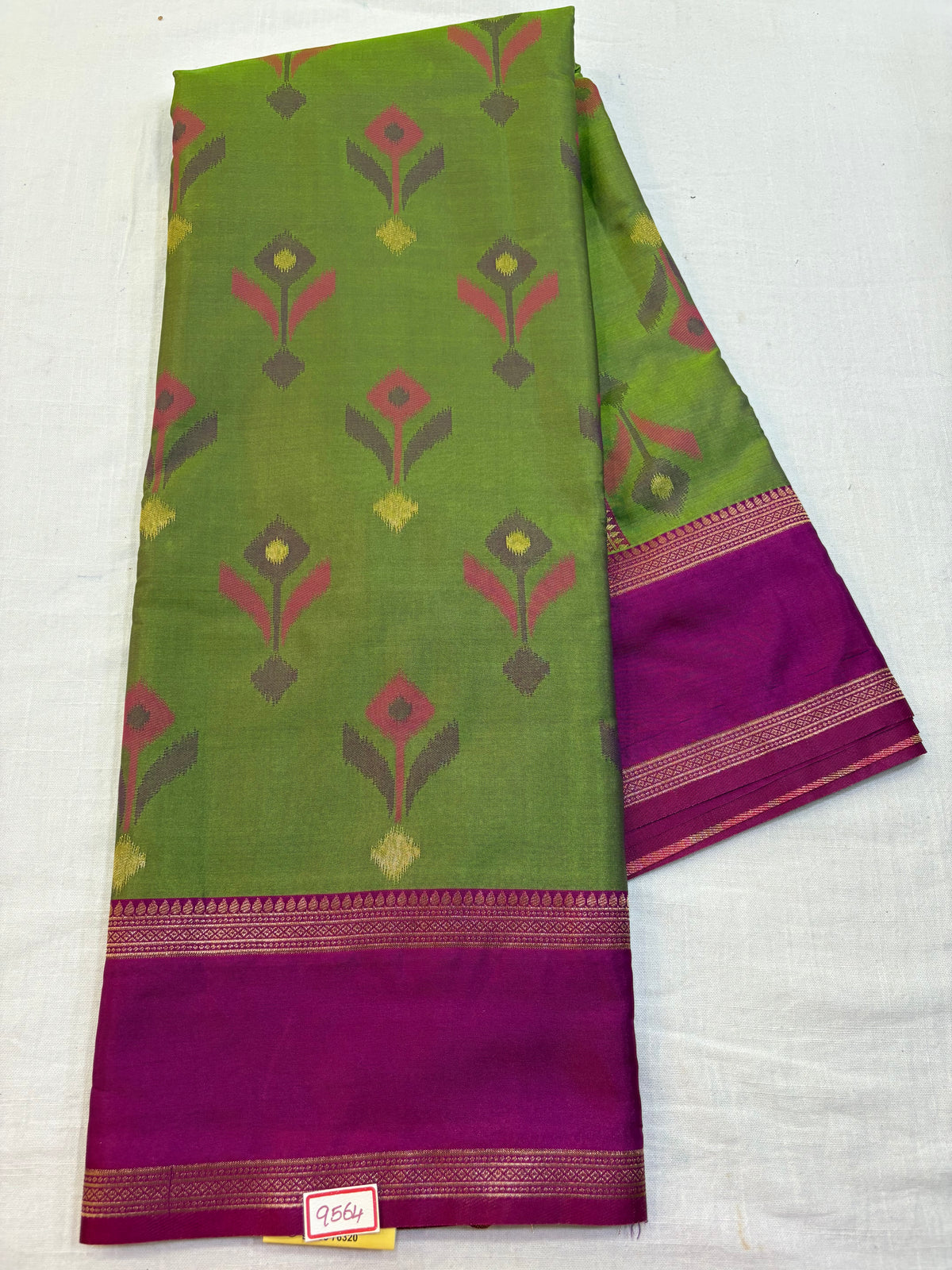 Kashika Pattu - Ikkat Design