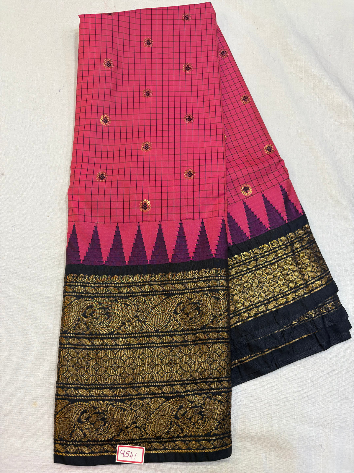 Semi Gadwal Silk Checks Sarees