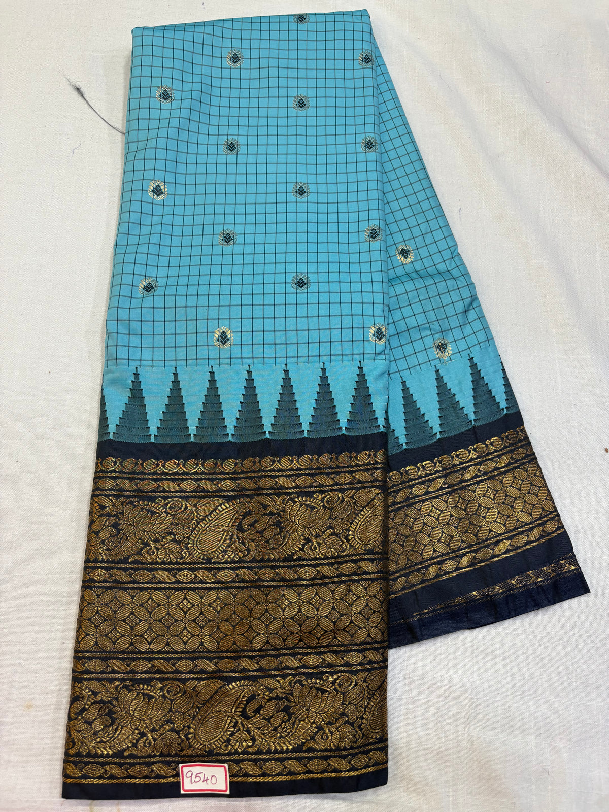 Semi Gadwal Silk Checks Sarees