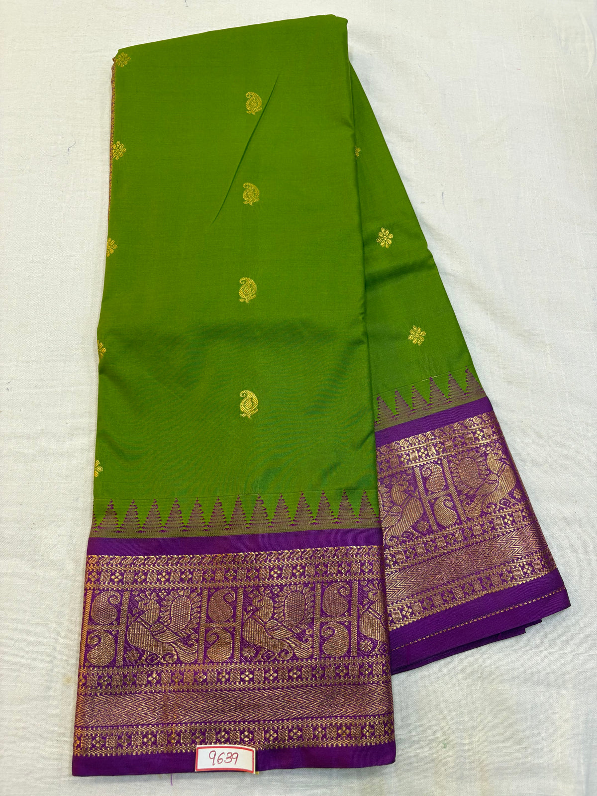 Semi Gadwal silk small border Saree