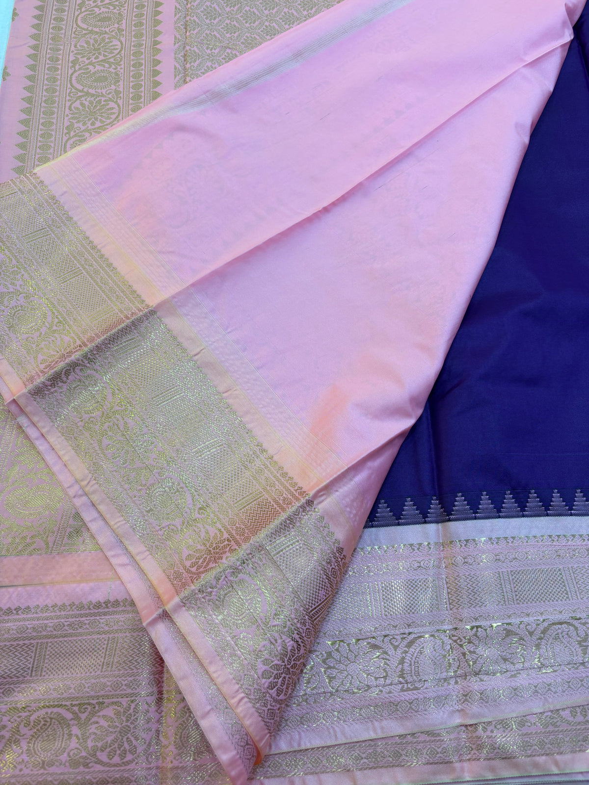 Semi Gadwal silk small border Saree