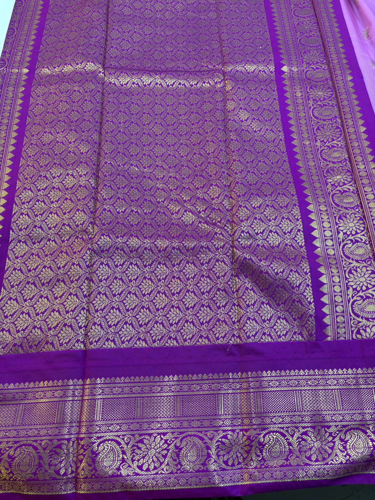 Semi Gadwal silk small border Saree