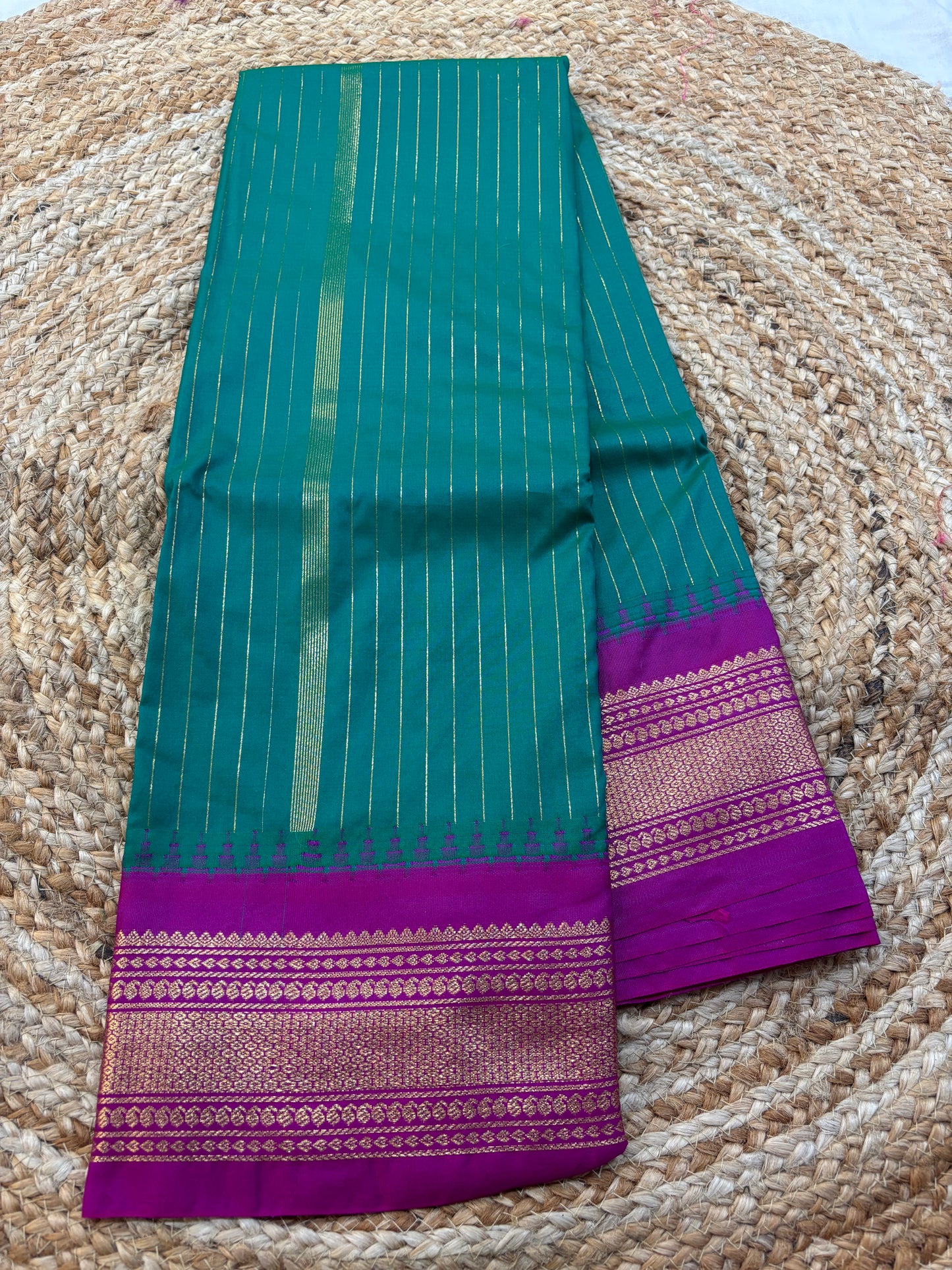 Semi Gadwal Small Border Silk Saree