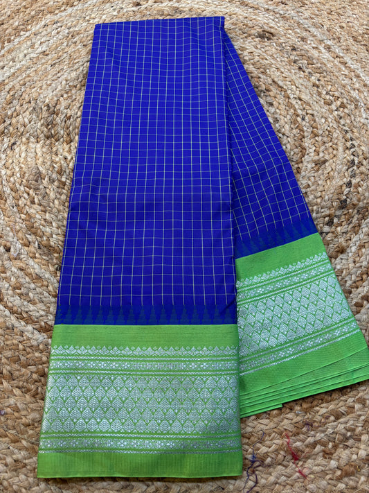 Semi Gadwal Small Border Silk Saree