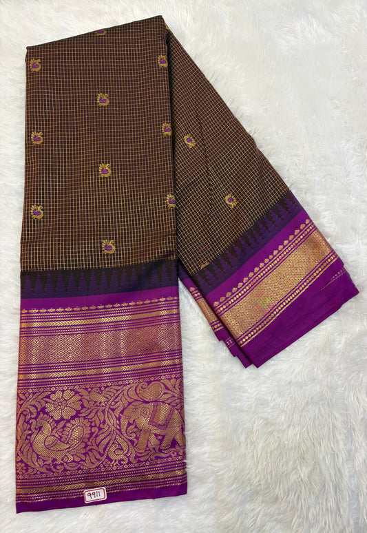 Semi Gadwal silk Vintage Checks Saree