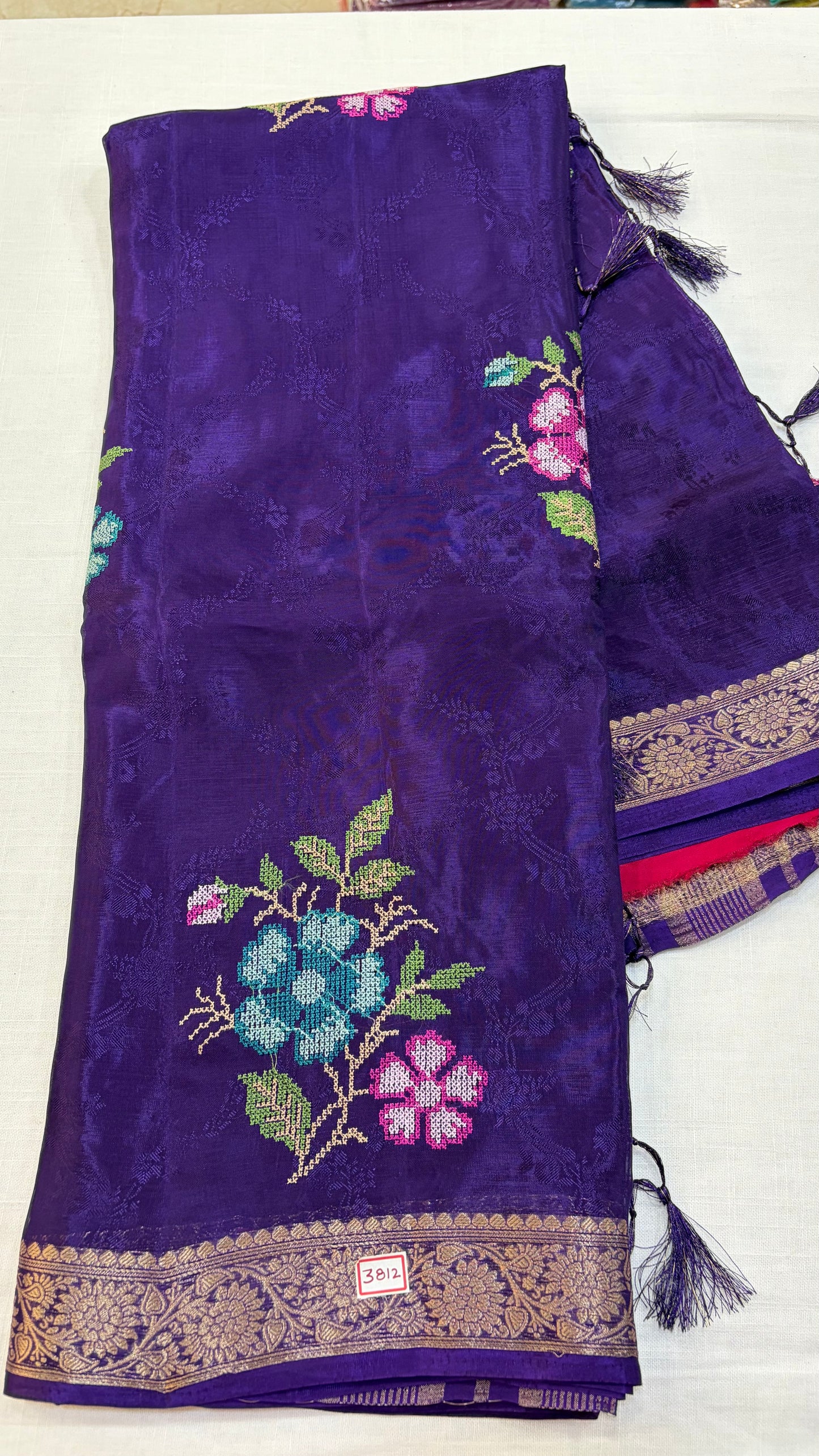 HO Satin Pattitpoint Embroidery Sarees