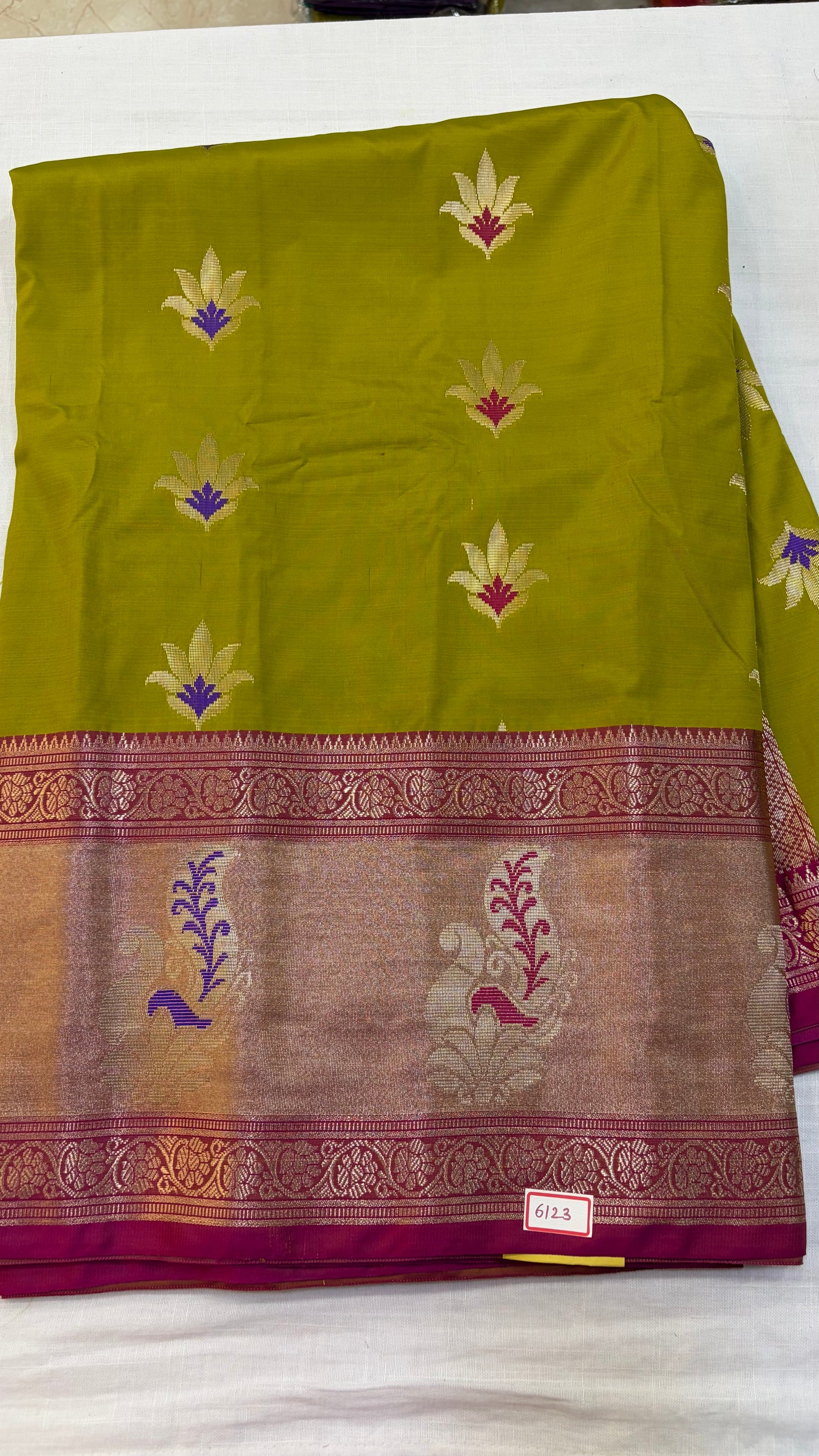 Kashika Pattu - Gadwal Tissue border