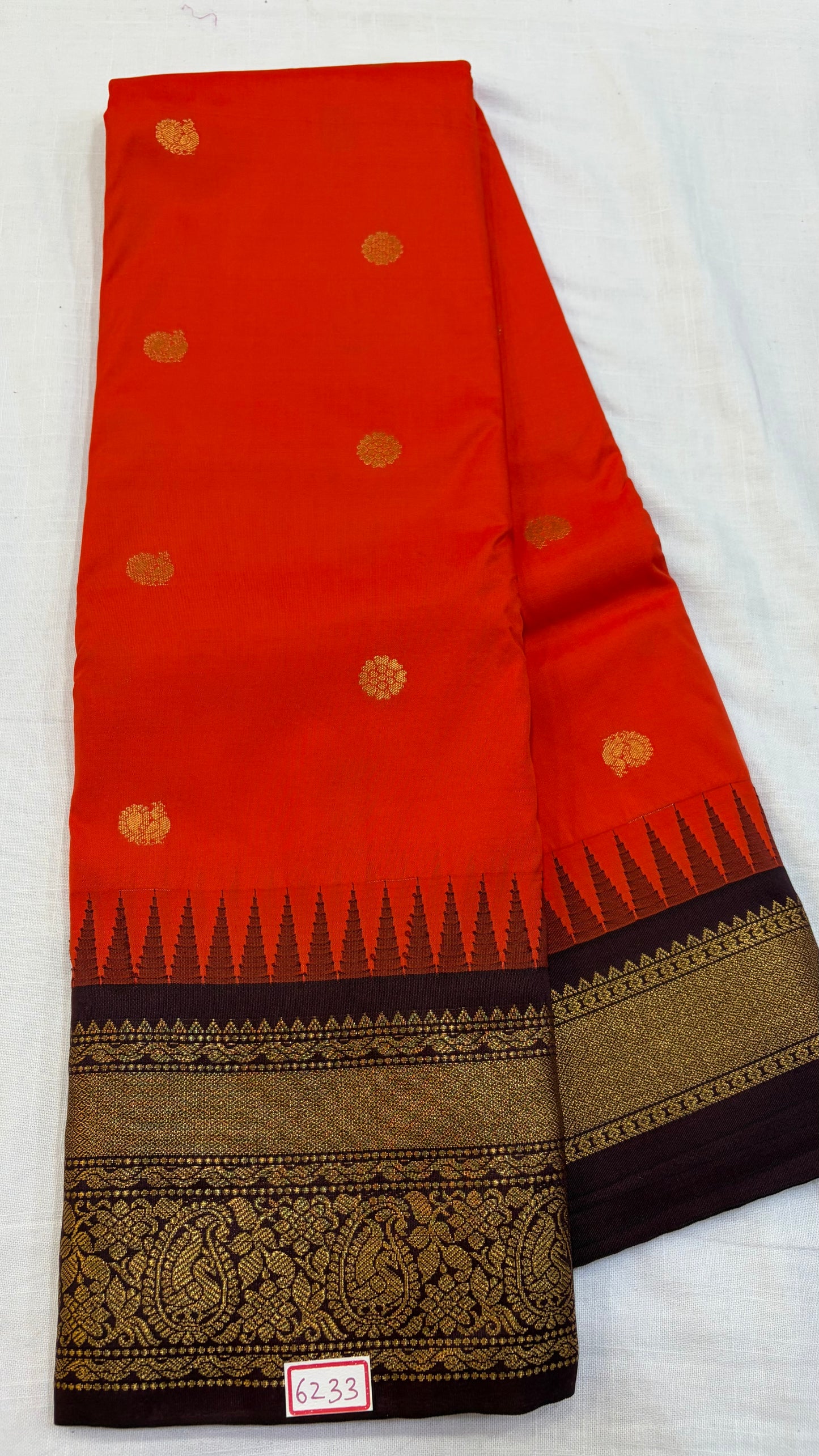Semi Gadwal Silk Saree Small Borders
