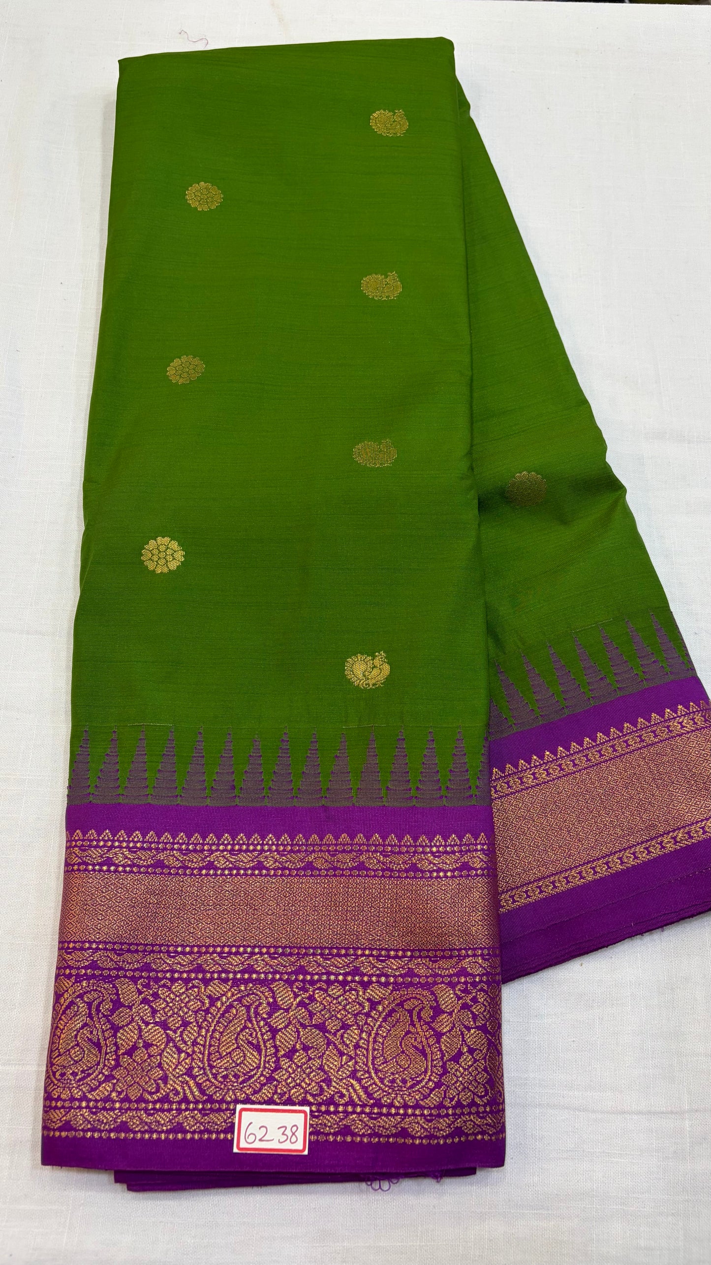 Semi Gadwal Silk Saree Small Borders