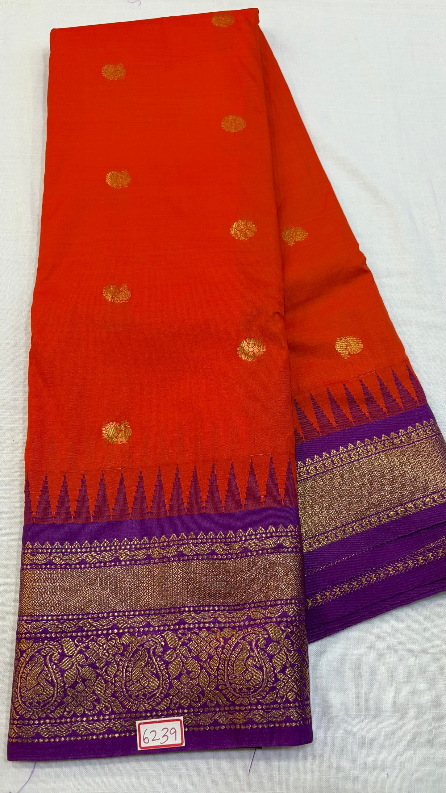 Semi Gadwal Silk Saree Small Borders