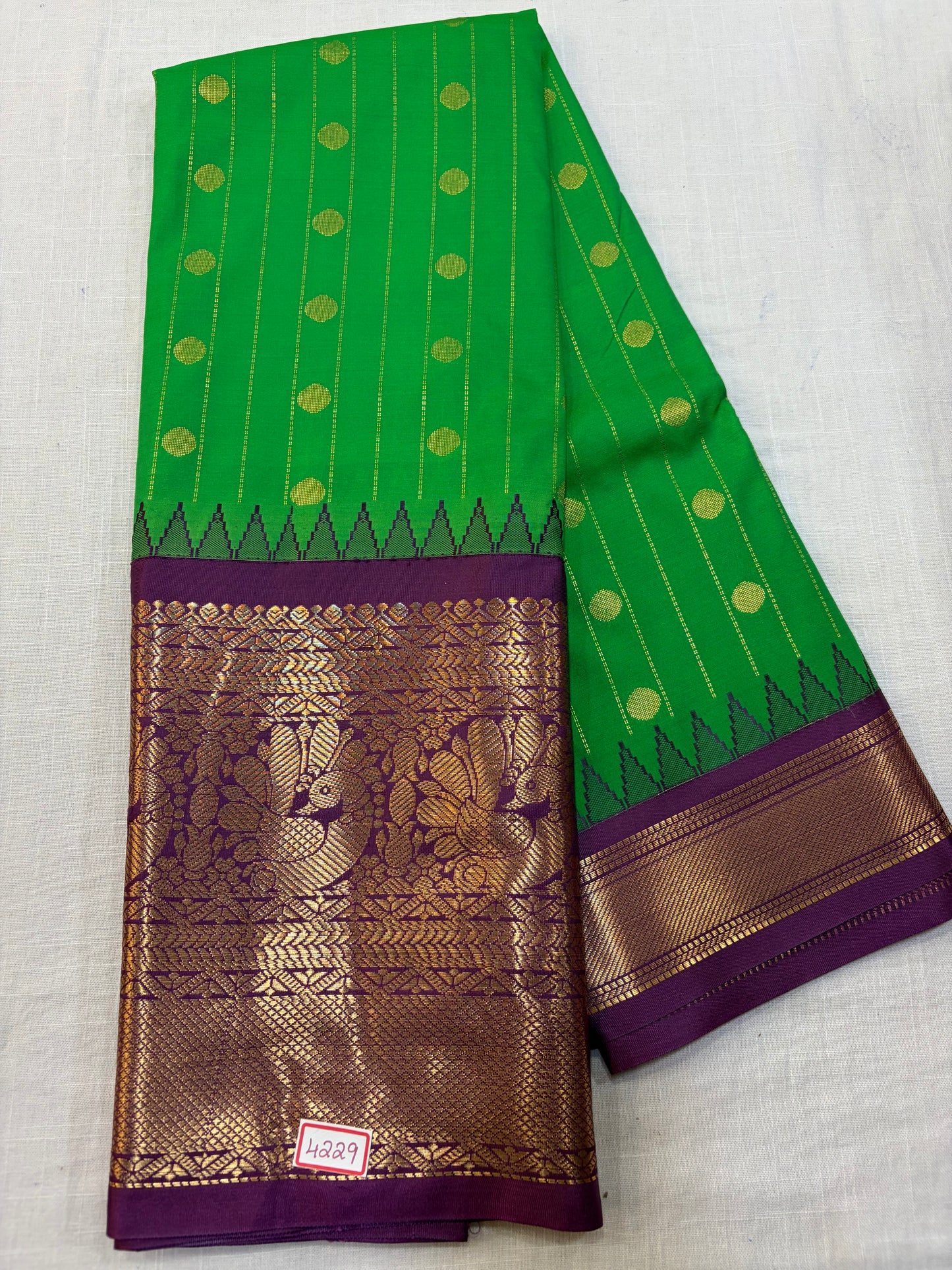 Semi gadwal saree