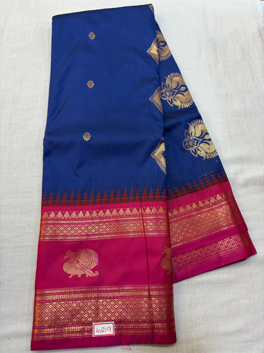 Semi gadwal saree