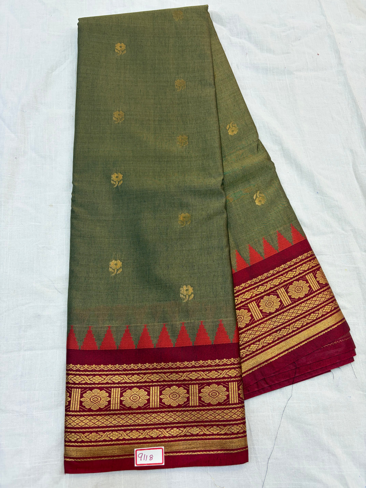 Semi Gadwal Sico Small border Saree